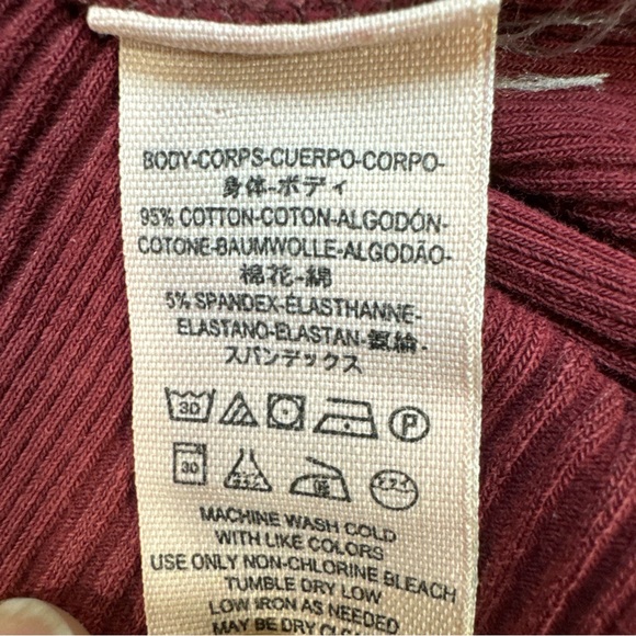 Free People We the Free Burgundy XS Ribbed Snap Henley Long Sleeve Tee Skater - Picture 9 of 9